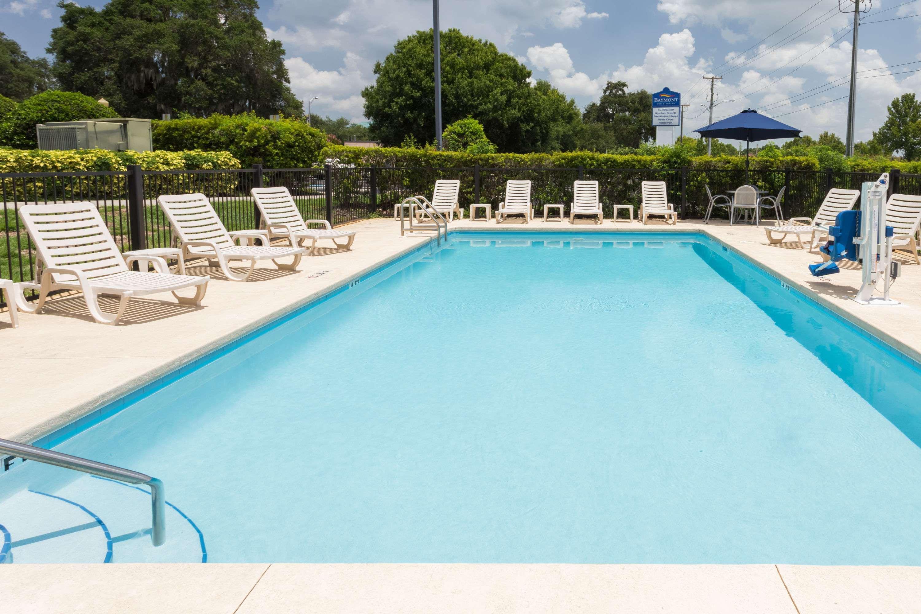 Baymont By Wyndham Lakeland Esterno foto